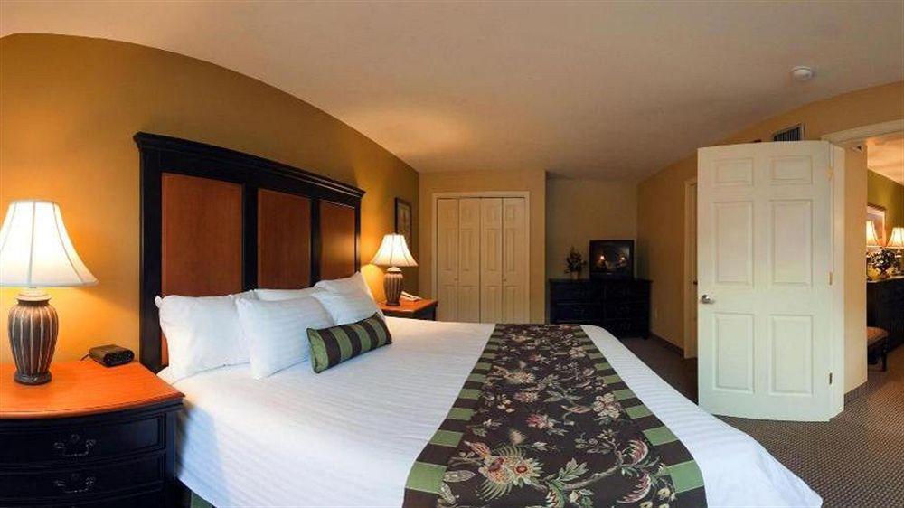 Holiday Inn Club Vacations Mount Ascutney Resort Brownsville Bagian luar foto