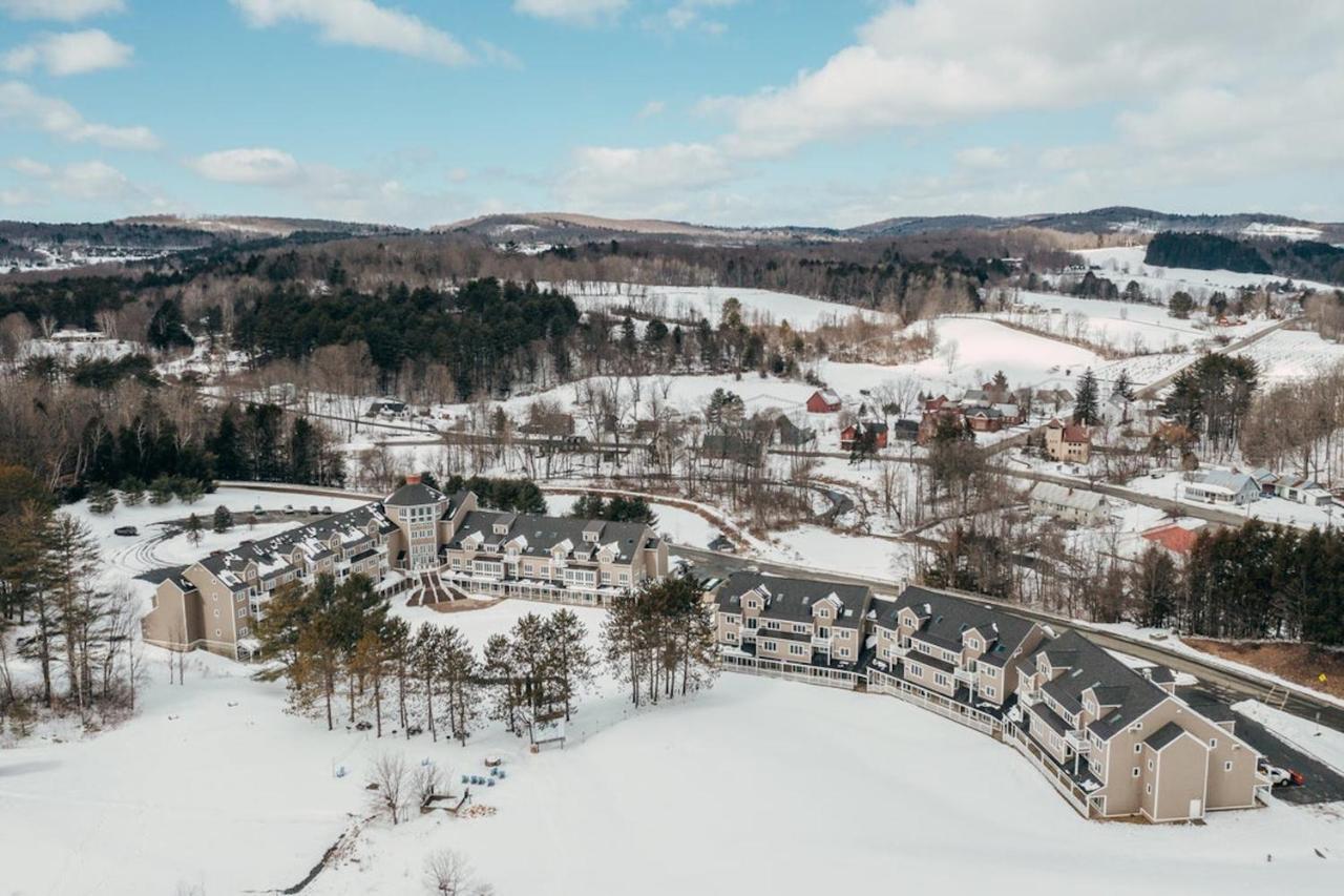 Holiday Inn Club Vacations Mount Ascutney Resort Brownsville Bagian luar foto