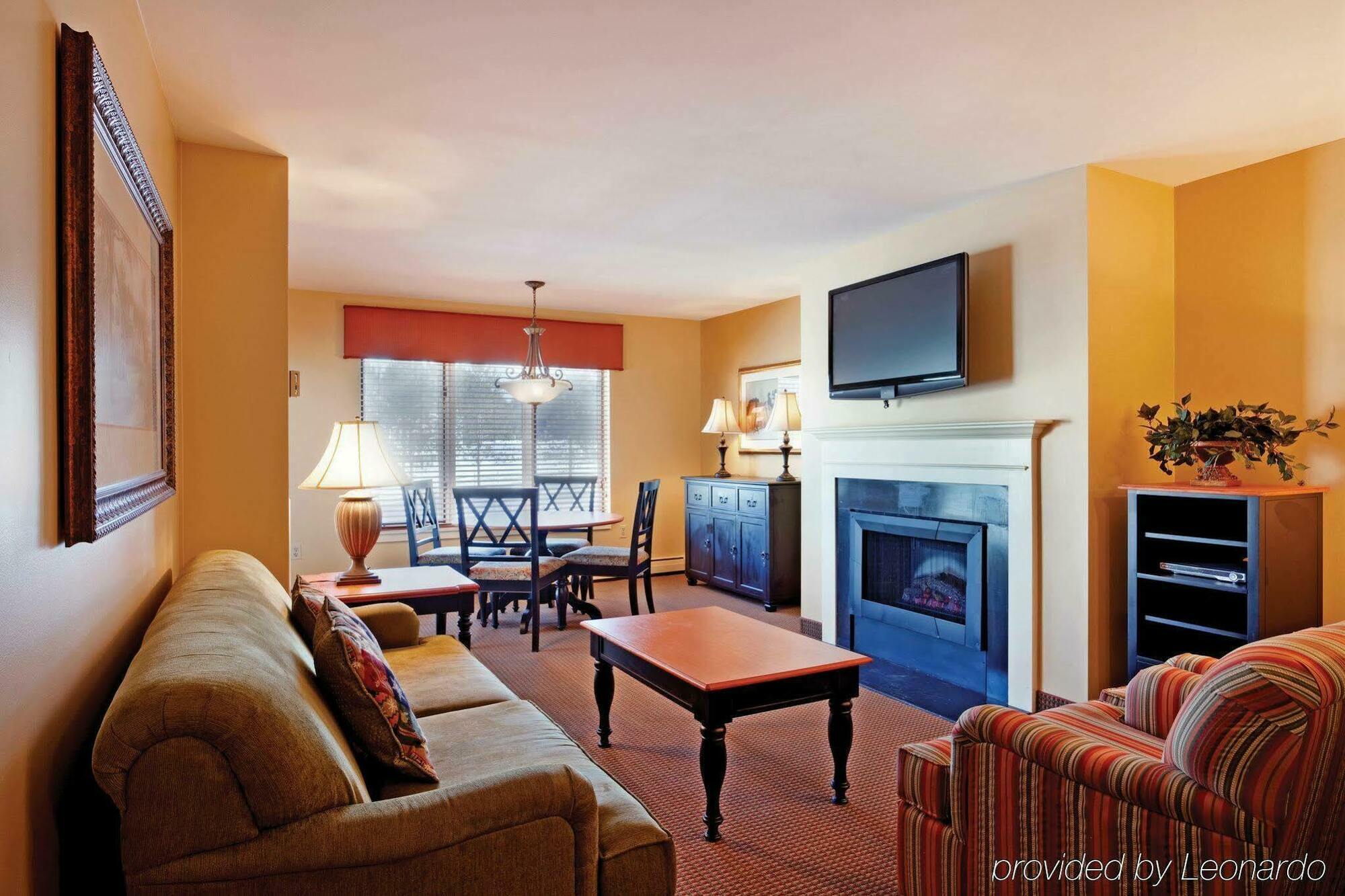 Holiday Inn Club Vacations Mount Ascutney Resort Brownsville Bagian luar foto